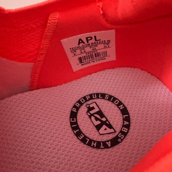 APL Women's TechLoom Breeze Sneakers in Laser Red NWB, Size 9 - Picture 11 of 17